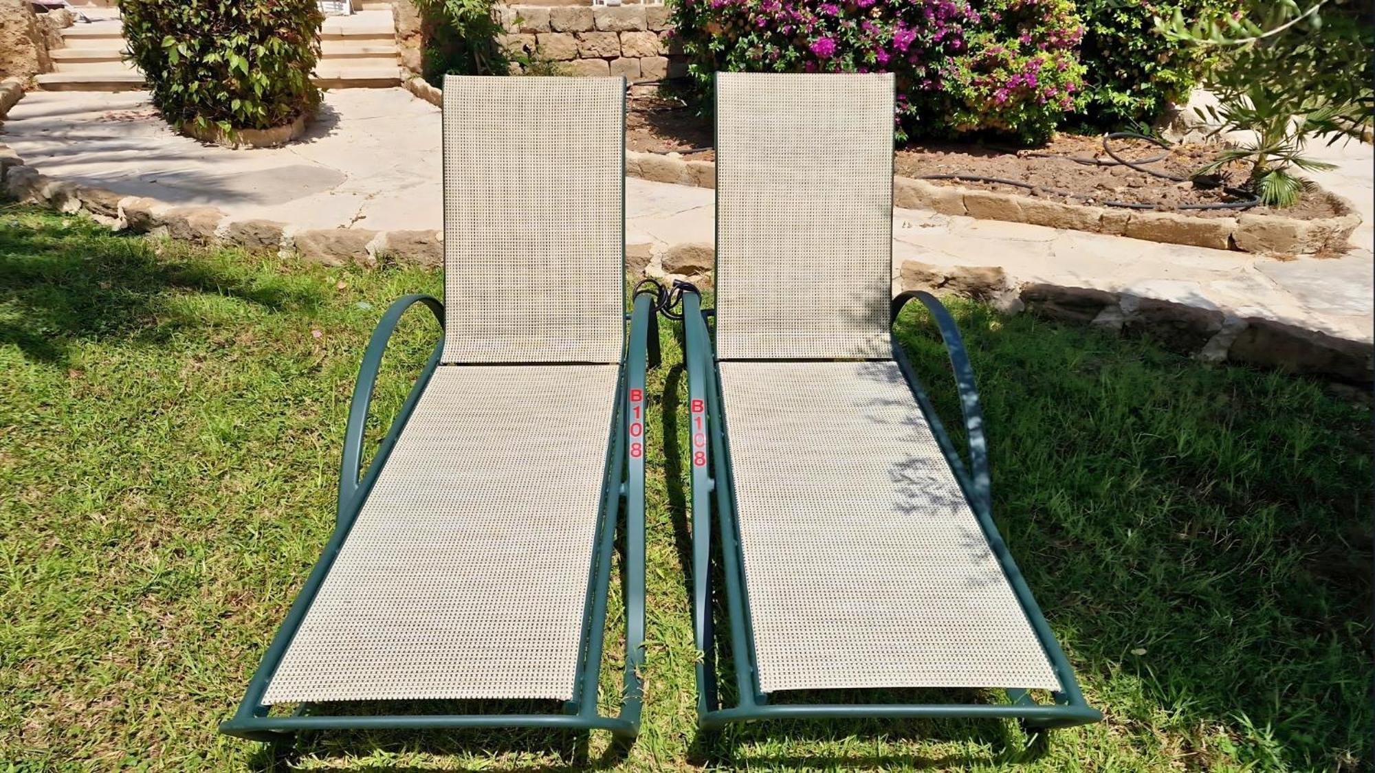 In Paphos, Prime Location Pools, Jacuzzis, Harbor & 300m To The *
