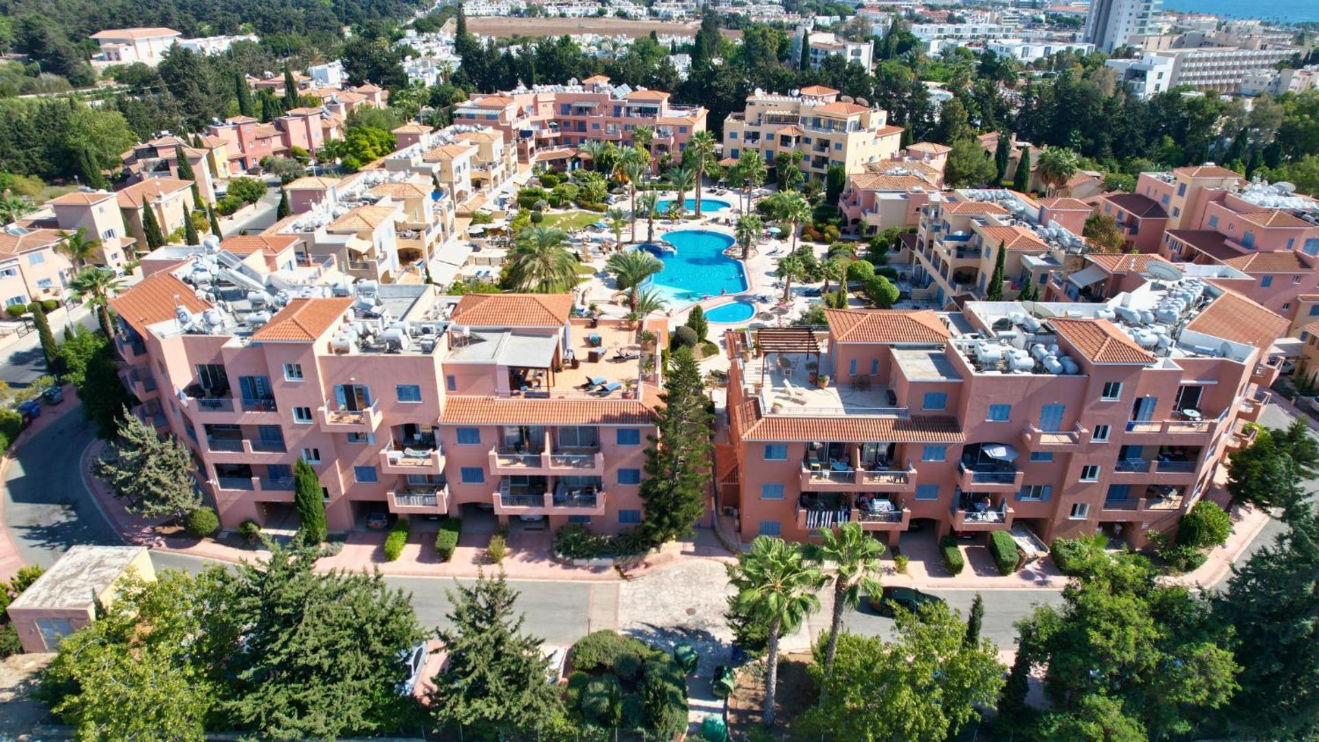 In Paphos, Prime Location Pools, Jacuzzis, Harbor & 300m To The
