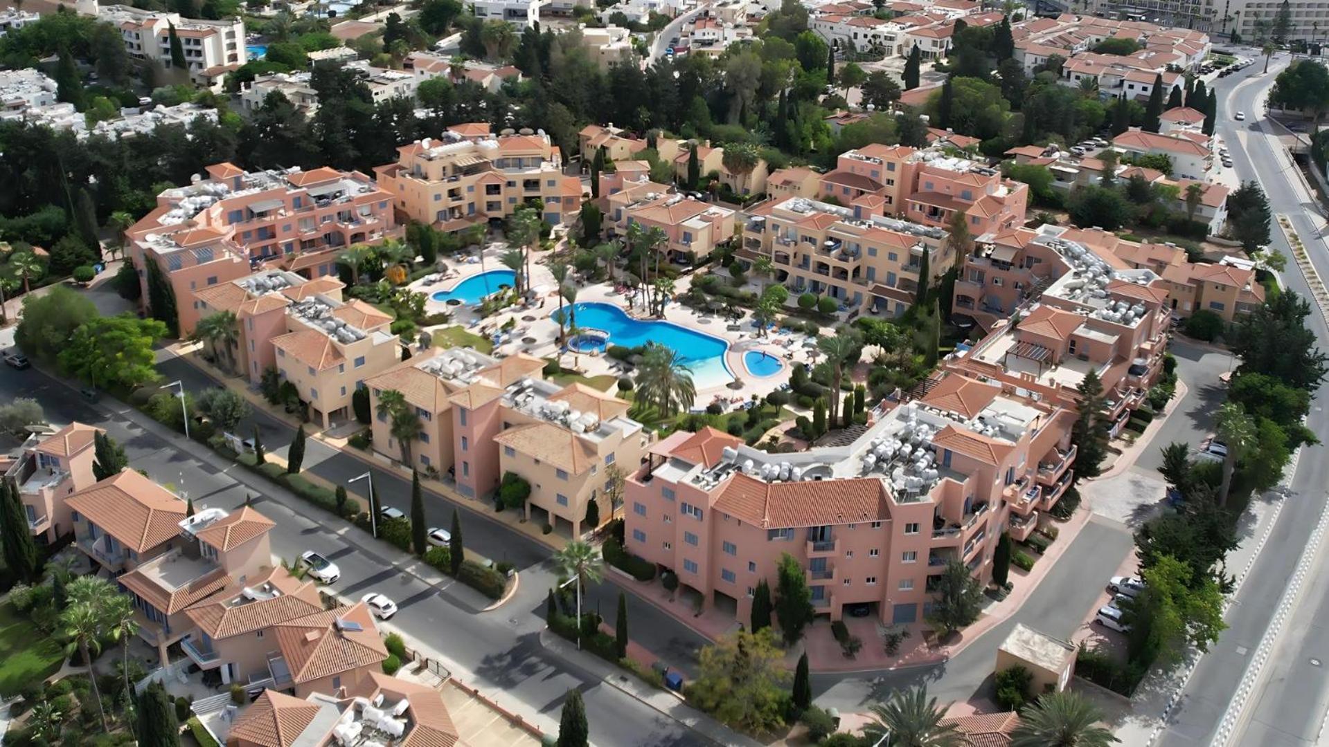 In Paphos, Prime Location Pools, Jacuzzis, Harbor & 300m To The