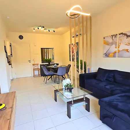 Holiday In Paphos, Prime Location Resort Pools, Jacuzzis, Harbor & 300M To The Beach Exterior photo